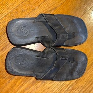 Woman’s flip flops